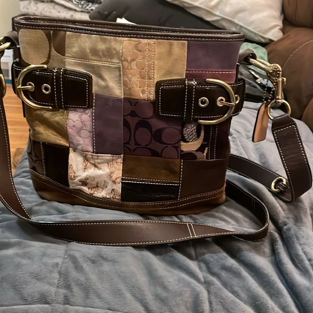 Super cute Crosby bag by Coach - Picture 5 of 7